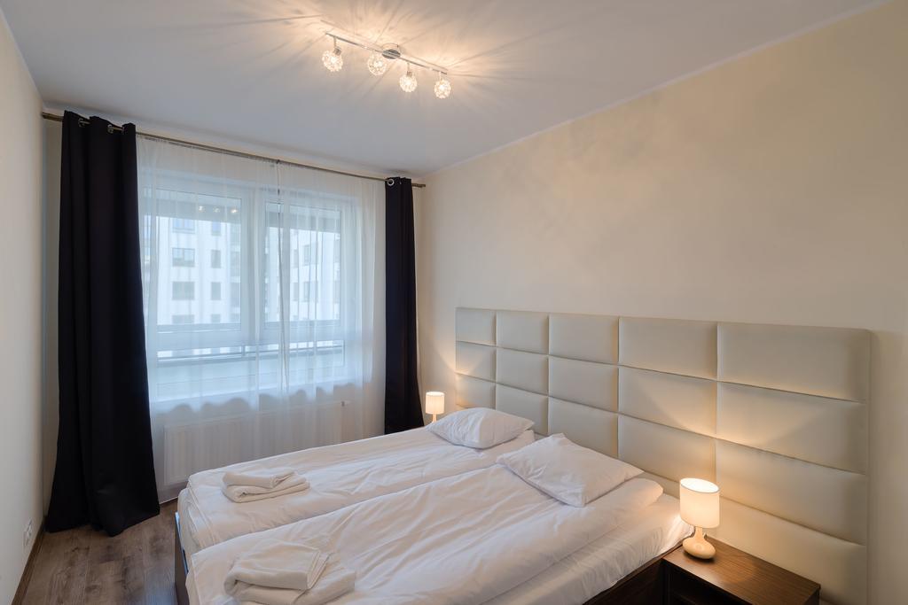 City Aparthotel Ochota Warszawa Værelse billede