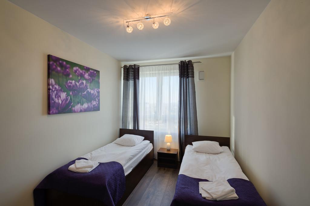 City Aparthotel Ochota Warszawa Værelse billede