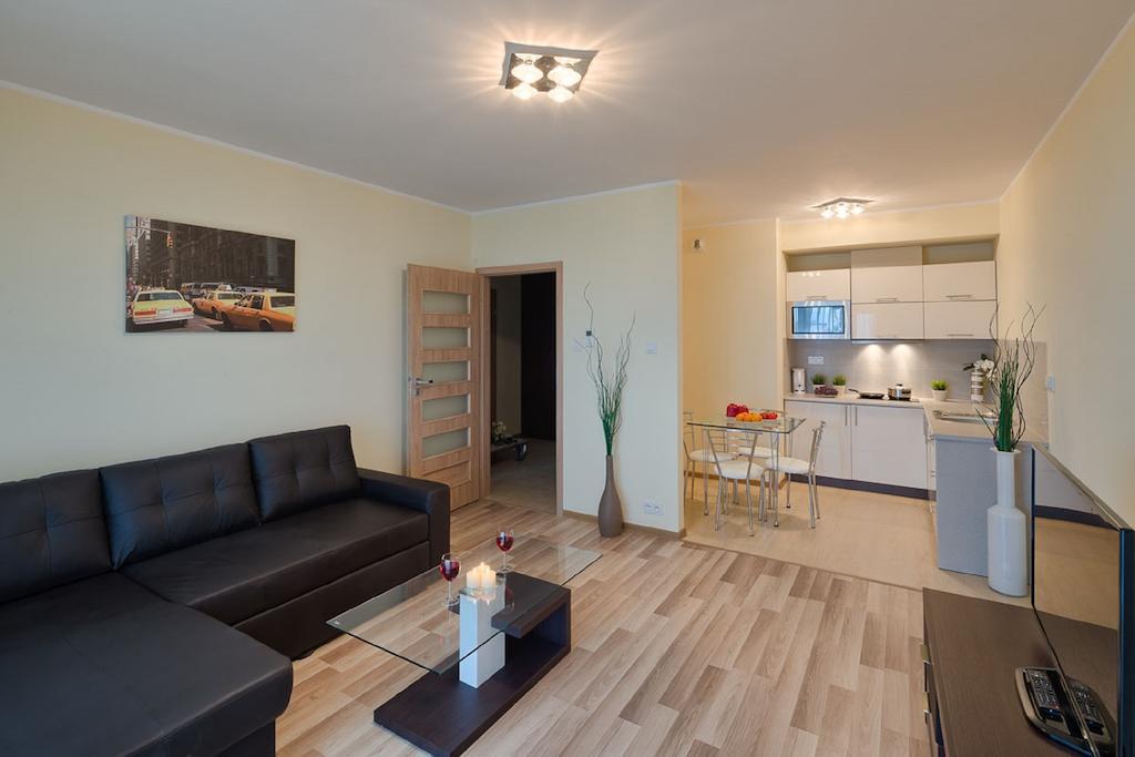 City Aparthotel Ochota Warszawa Eksteriør billede
