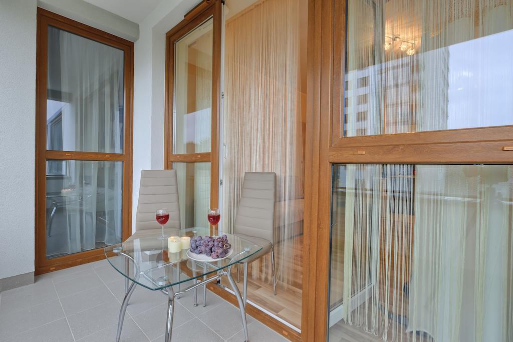 City Aparthotel Ochota Warszawa Værelse billede